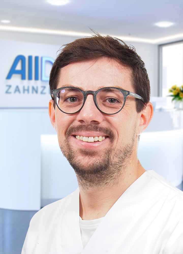 Portrait Zahnarzt Timo Seibert (AllDent Bremen)